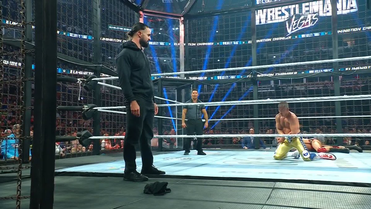 Seth Rollins está de regreso y se reveló como el misterioso enmascarado 😱 #WWEChamber