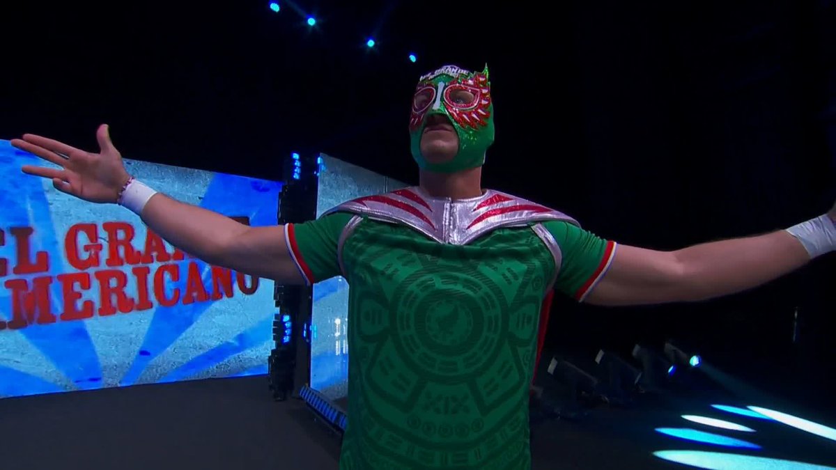 ESPECTACULAR recibimiento para El Grande Americano #AAAenFOX