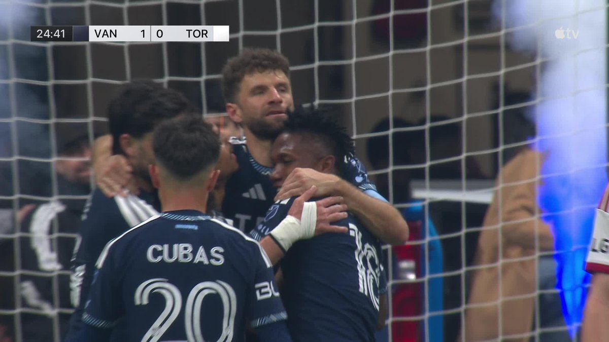 Thomas Müller converts the penalty for his first goal of the season 🎯 (Via Major League Soccer)