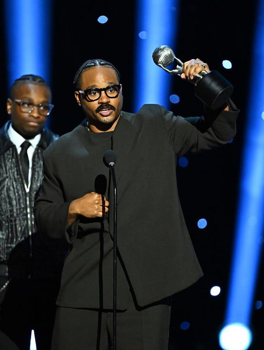 The cast of #Sinners celebrates backstage after their win for outstanding motion picture #NAACPImageAwards