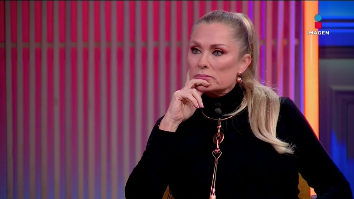 Lety Calderón abre su corazón y recuerda el momento en que se enteró que su hijo Luciano tenía Sindroma de Down ¿Cómo reaccionó Juan Collado? #ElMinutoSinCensura sábados 8 pm por el 3.1 de #ImagenTelevisión :