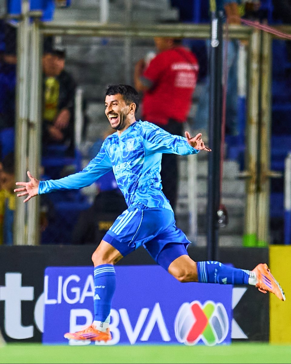 😮💨🤌🏼 ¡No tiene ningún sentido ese pedazo de gol de Angelito Correa! Cerveza Tecate
