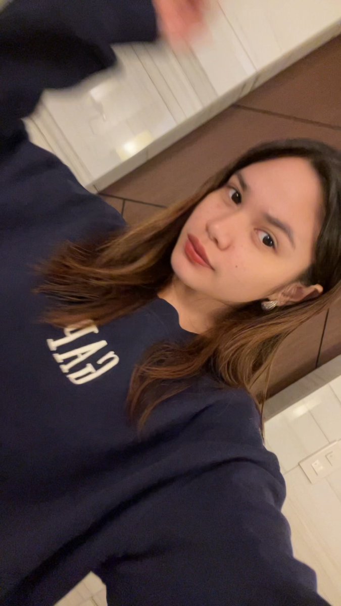 KAKAIBABE FR! 😍 Mukhang na-miss ni Ashley ang mag-Tiktok sa loob ng Bahay ni Kuya! 🥰 #GMAPBBCollab 🎥: #AshleySarmiento via Tiktok