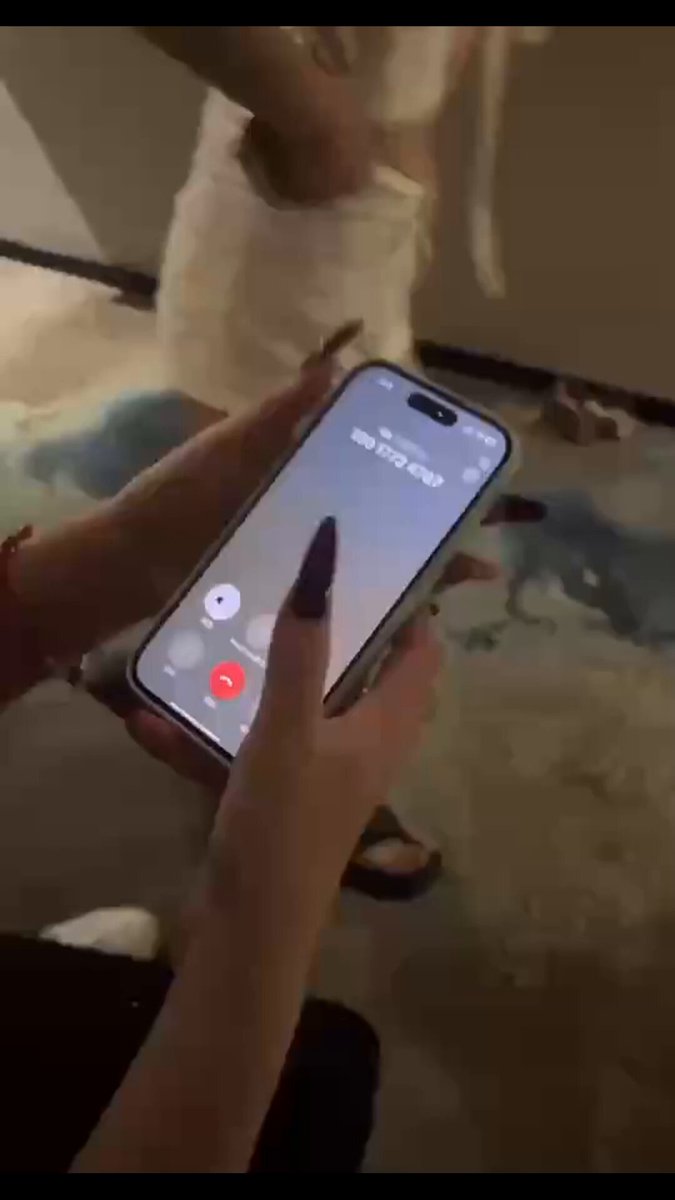 卧槽，真有女的打电话叫鸭子啊😂