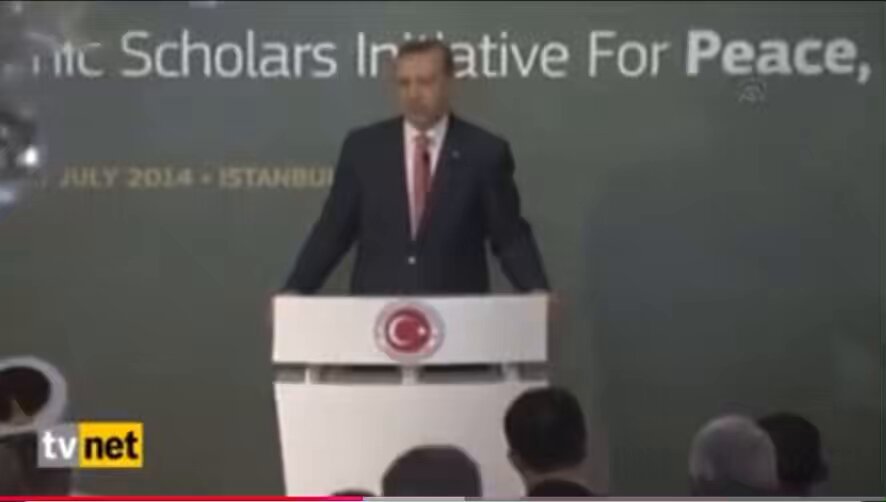 📍Cumhurbaşkanı Erdoğan 14 yıl önce İran’ı uyarmıştı. Gerçekleri tokat gibi yüzüne vurmuştu. Keşke Erdoğan’a kulak verilseydi… 📍Nasıl bir devletsin ki İran, Misafirini, komutanlarını ve hatta liderini koruyamıyorsun! Yetmiyor ölüsünü de koruyamıyorsun, cesedinin fotosunu çekip İsrail’e verecek kadar içine sızmış İsrail… 📍Çok yazık… #Khamenei #Iran #Hamanei #Hamaney