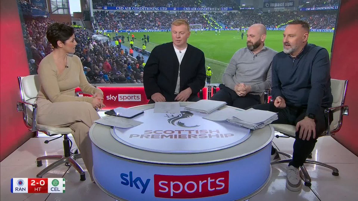 🗣️ “Two of the best goals I’ve seen in this fixture in 25 years I’ve been up here” Neil Lennon and James McFadden on the goals that give Rangers the lead over Celtic at half time ⤵️