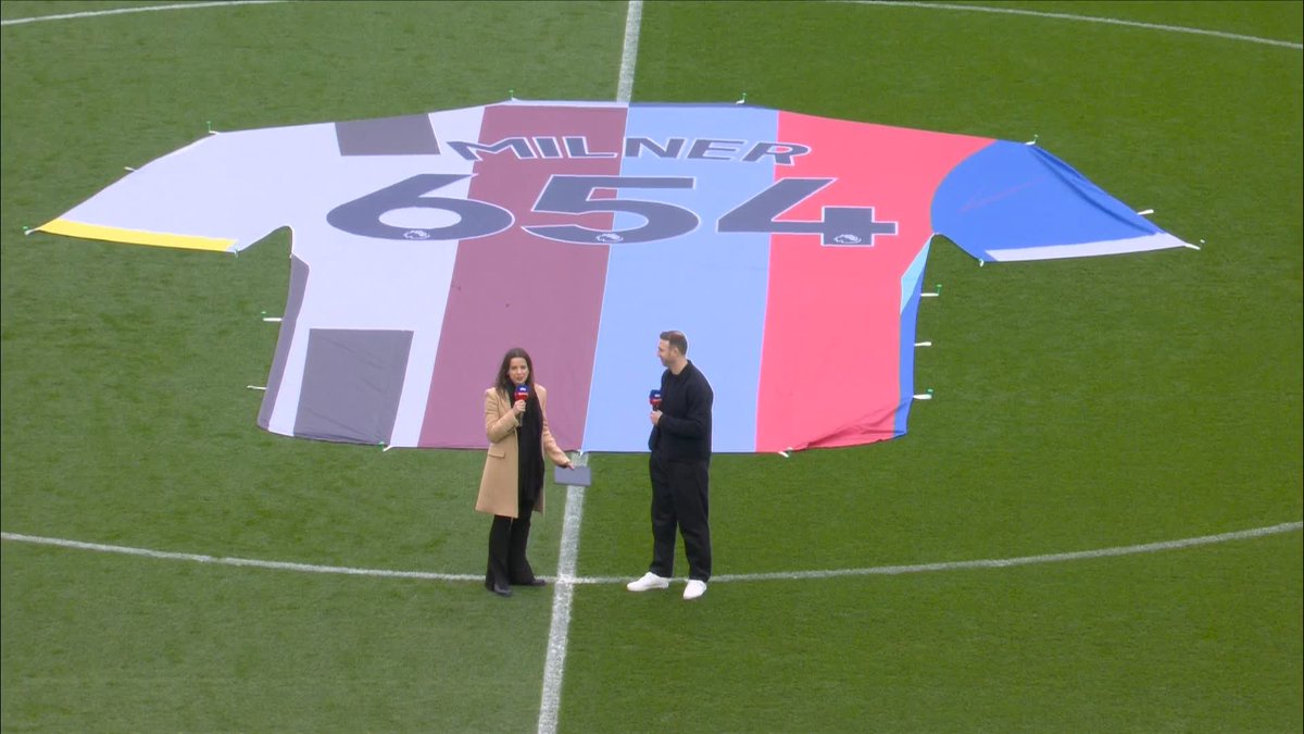 Brighton unveil a tribute to James Milner, who became the highest appearance-maker in the Premier League 👏👕