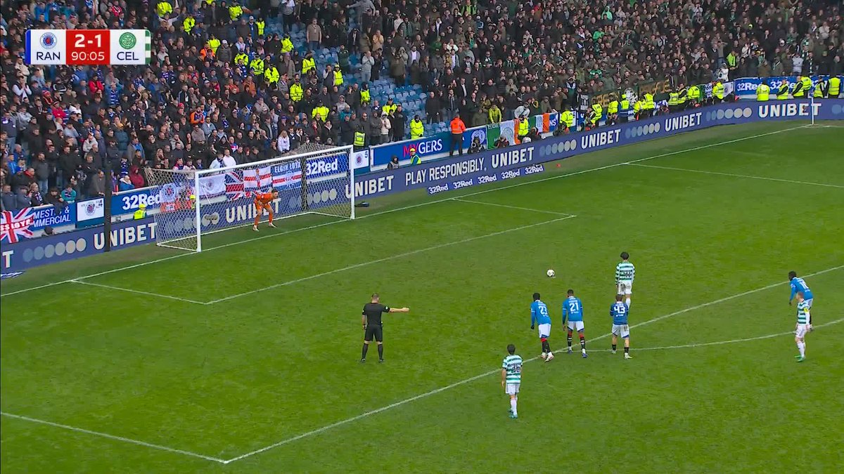 CELTIC EQUALISE IN THE 90TH MINUTE🤯🤯🤯 BUTLAND MAKES THE DOUBLE SAVE BUT REO HATATE BUNDLES IT IN SCENES IN THE OLD FIRM DERBY🤯🤯🤯