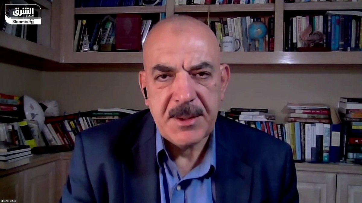 مستشار التحرير في منصة الطاقة المختصصة د. أنس الحجي لـ"الشرق" - تكدس السفن بالخليج بسبب تكلفة التأمين وليس التهديد بإغلاق مضيق هرمز - لا أحد يعلم مصدر الرسالة التي تلقتها السفن وشركات التأمين استفادت من الوضع - الناقلات التجارية تمر من المضيق بشكل طبيعي باستثناء ناقلات النفط والغاز التي تلقت رسائل بإلغاء التأمين أو رفع تكلفته 🔴 تابعوا اقتصاد الشرق للمزيد نور عماشة- Nour Amache Anas Alhajji 🔴 تابعوا اقتصاد الشرق للمزيد
