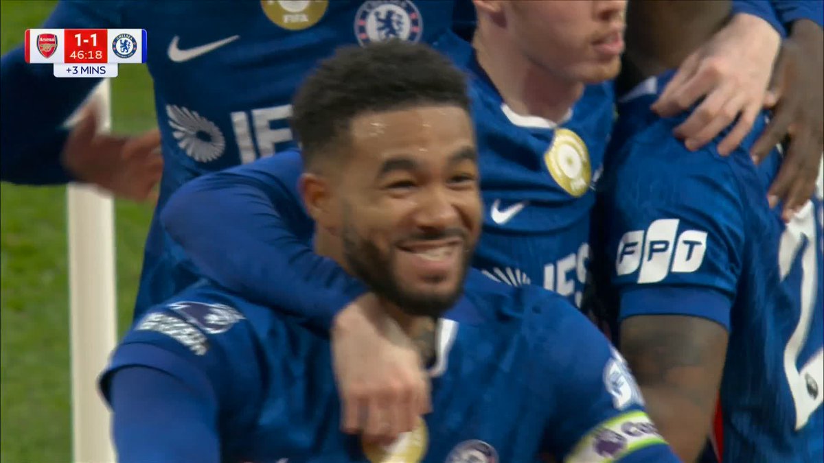 Chelsea are level on the stroke of half-time! 💥