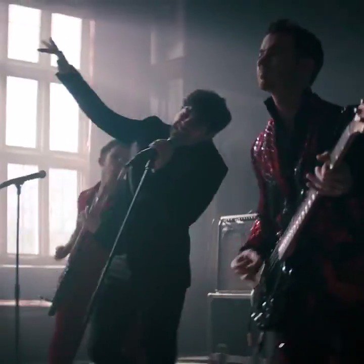 7 years ago today, the Jonas Brothers released Sucker
