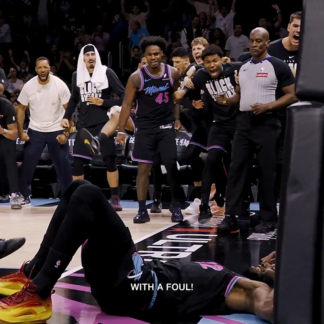 That Wiggs smile says it all... even if its full of stitches 😂 Dunk of the Night //