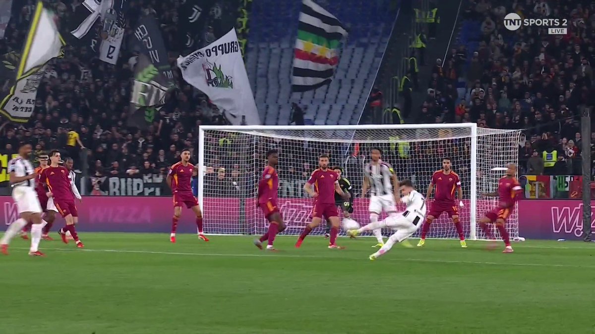 WHAT A STRIKE FRANCISCO CONCEIÇÃO 🤩 Juventus are back in the game, and it's a screamer from the Portuguese winger 💥 📺 TNT Sports &amp; discovery+ UK