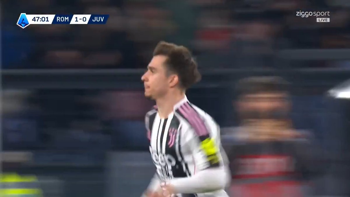 OH MY! WAT EEN GOAL! 🥵🥵 Francisco Conceição haalt verwoestend uit en zet Juventus op 1-1 💥 #ZiggoSport #SerieA #RomaJuve