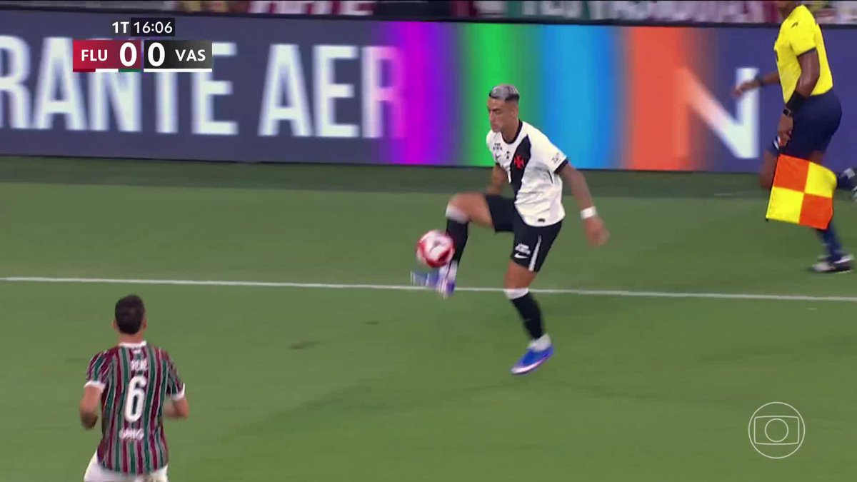 A chance perdida por David, do Vasco. 🎥 TV Globo | ge