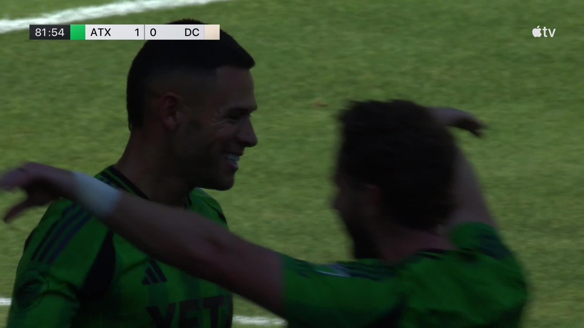 Christian Ramirez scores the game-winning goal for Austin FC on his debut
