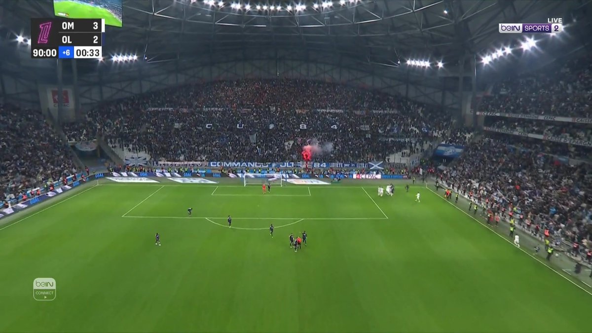 الخبرة تحسم القمة! 🎯 بيير إيميريك أوباميانغ يسجل هدف الفوز ويقود مارسيليا لانتصار مثير ⚽ مارسيليا 3️⃣ ليون 2️⃣ #الدوري_الفرنسي