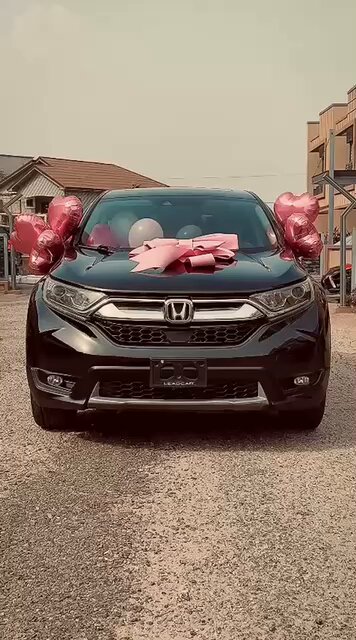 From love, loyalty and unity. Emeralds did this Congratulations to our Queen Ewurama , a well deserved blessing on wheels 🥹💎❤️ EMERALDS CELEBRATES EWURAMA HAPPY NEW MONTH OHENEBA OHENEMA IS ACTIVE #BineyEwurama #DennisOheneba #RoyalEmeralds