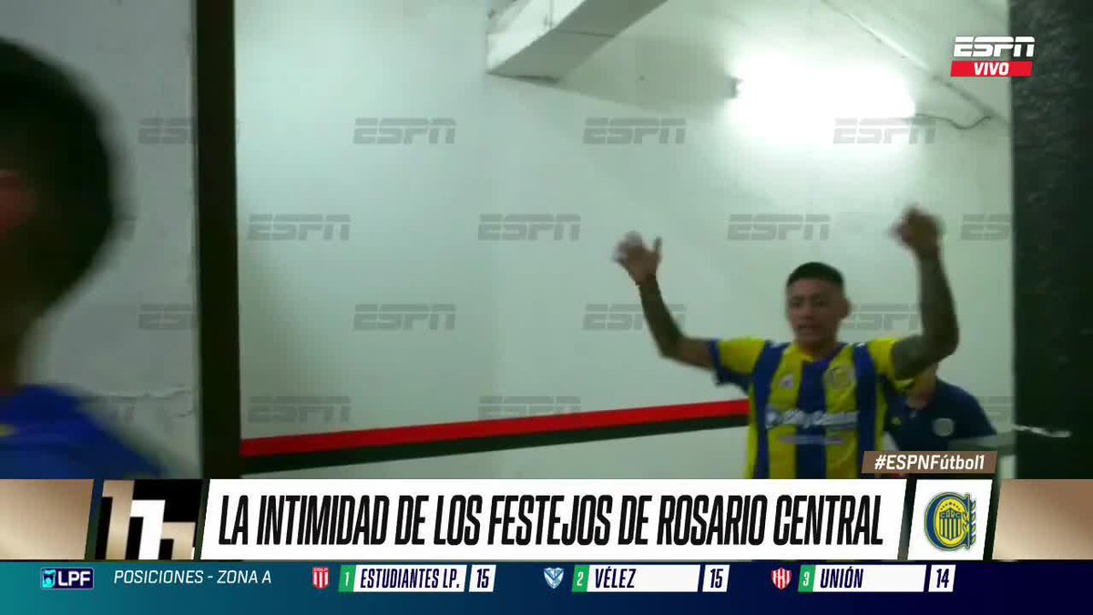 ¡LA INTIMIDAD DE LOS FESTEJOS DEL CANALLA! Así vivieron los jugadores de Rosario Central el triunfo en el Clásico ante Newell's. ▶️ Mirá #ESPNFútbol1 en el Plan Premium de #DisneyPlus