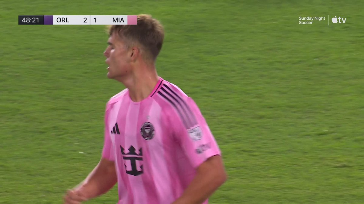 Mateo Silvetti with an absolute banger! 🚀🇦🇷 Inter Miami CF cuts the deficit in half at the Florida Derby.