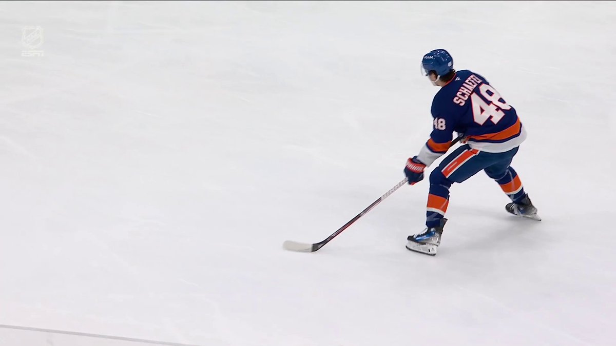 The first teenage defenseman in NHL history to hit 20 goals? Matthew Schaefer. Different tier. 🧊🔥 🇨🇦Canada took him over Doughty, Sanheim, Parayko…