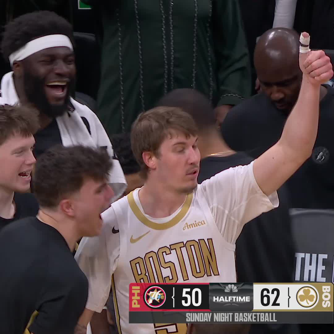BUZZER BEATER BAYLOR 🚨 Took a page out of the Payton playbook