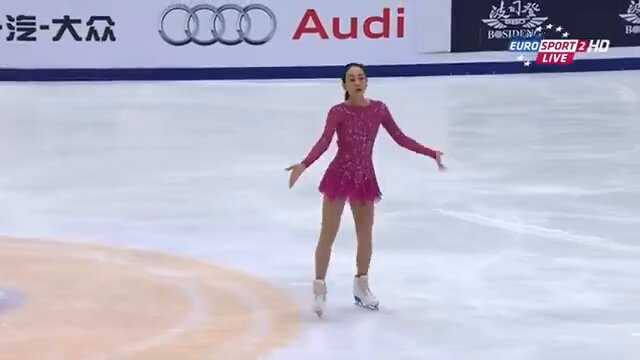 浅田真央さんの「素敵なあなた」 可愛らしいタイトルに反して、 なんと3A、3F＋3Lo、3Lzという、 女子の限界構成でした。 これはSPで80点以上を出したことのある ワリエワやコストルナヤ、シェルバコワは 勿論、トゥルソワさえ実施したことすら有りません どこまでも己の限界に挑むのが浅田真央…！