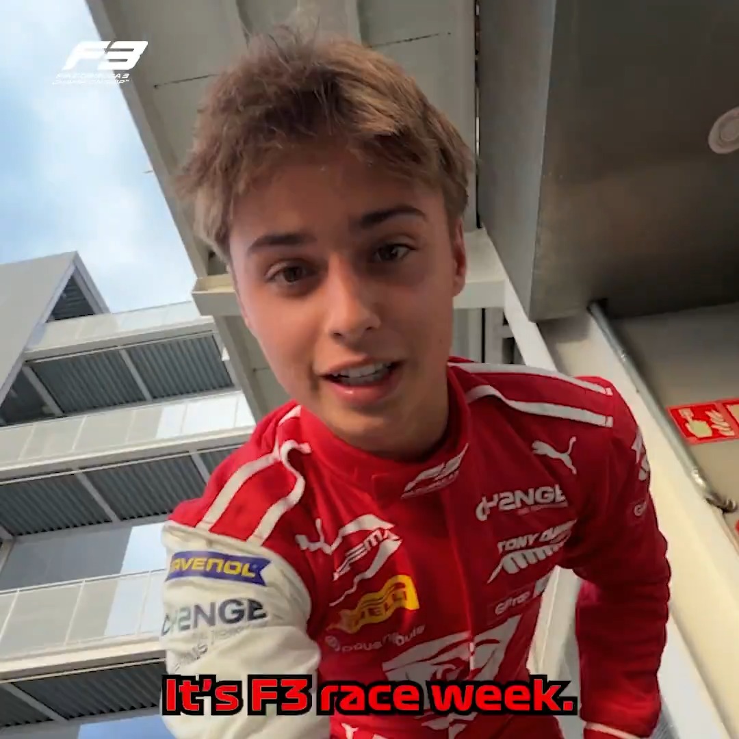 Louis Sharp chased after us to give us a message 📩😅 #F3 #AusGP