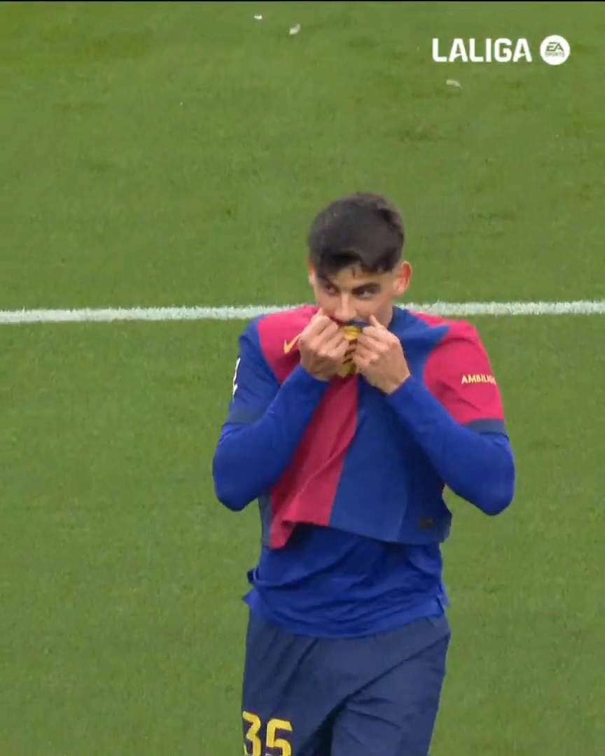😍 El primero NUNCA SE OLVIDA. Tal día como hoy hace un año, Gerard Martín Langreo y Marc Casadó se estrenaron como goleadores con el FC Barcelona en LALIGA EA SPORTS.