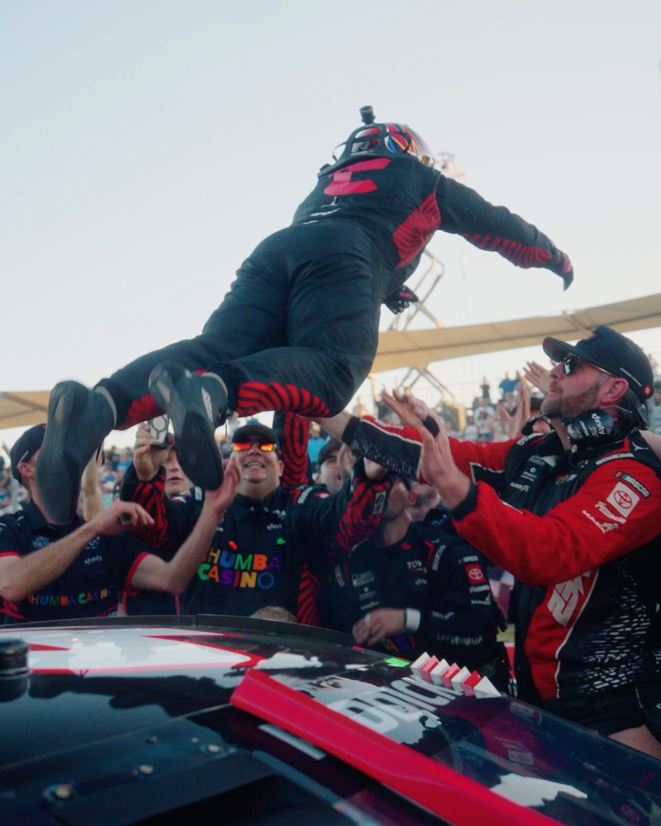 How Tyler Reddick fans have walked into work the last three Mondays.