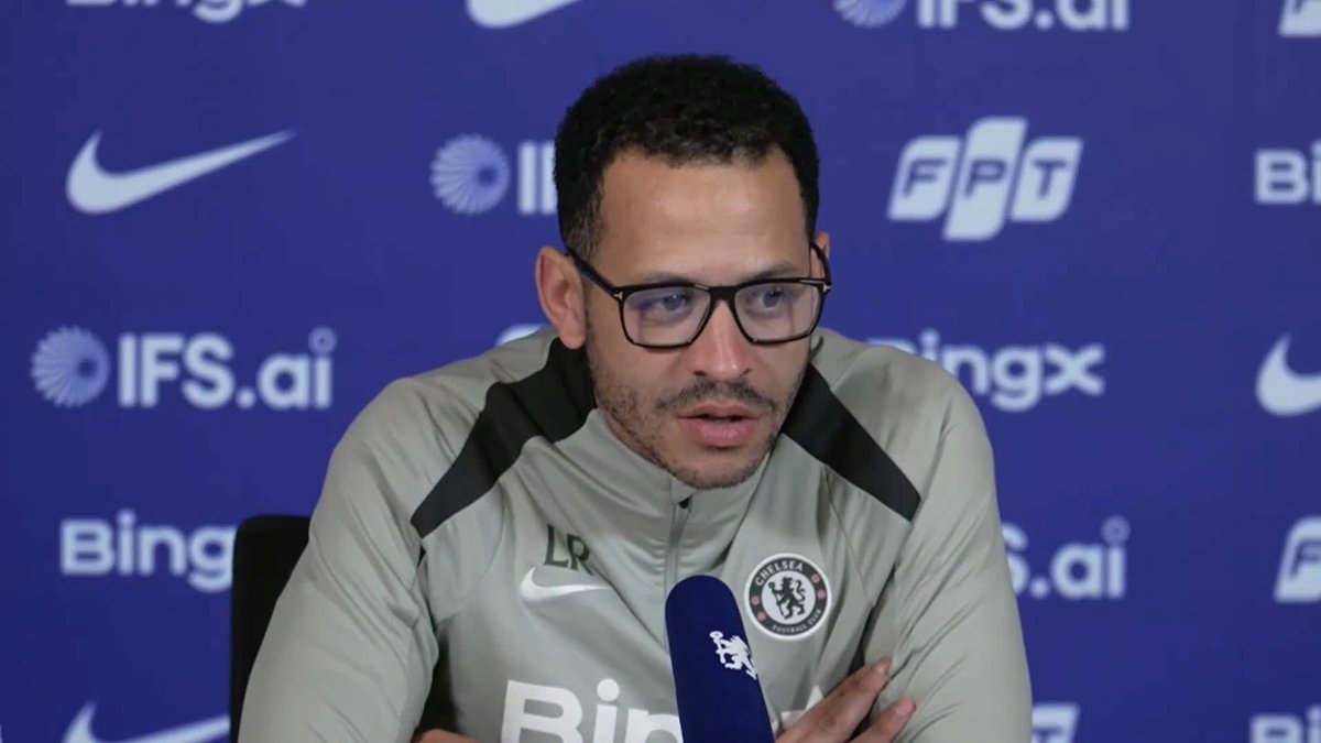 'My job is to create a culture of accountability' Liam Rosenior says Chelsea's 'unacceptable' discipline issues need to be eradicated 🎙️