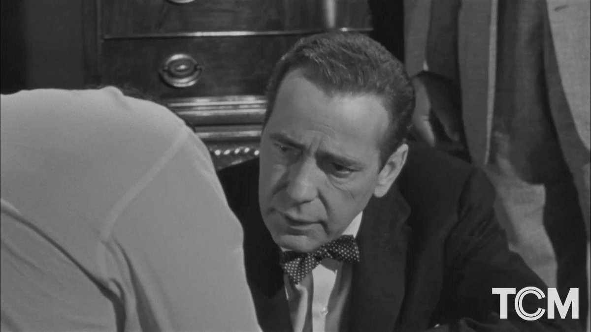 We hope you're ready for an absolute knockout, as today's Oscar goes...a few rounds! 🥊 Our #31DaysOfOscar lineup tonight has us squaring up on stories with high stakes fights, starting with Humphrey Bogart in THE HARDER THEY FALL ('56) at 8pm ET.