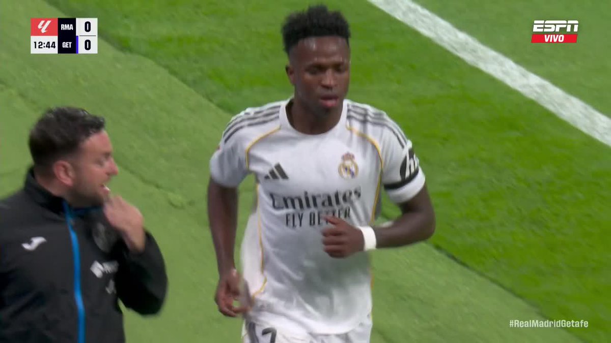 ¡¡NOOOOO, INCREÍBLE EL MANO A MANO QUE LE GANÓ SORIA A VINI EN EL BERNABÉU!! ¡¡CON LA PUNTA DEL BOTÍN!! 📺 Mirá #LaLiga por #DisneyPlus Plan Premium