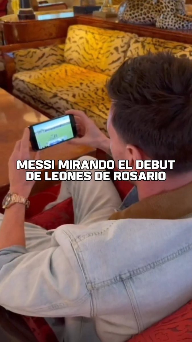 🦁🇦🇷 Lionel Messi está mirando el debut de LEONES DE ROSARIO, equipo que preside su hermano, en la PRIMERA C del fútbol argentino.