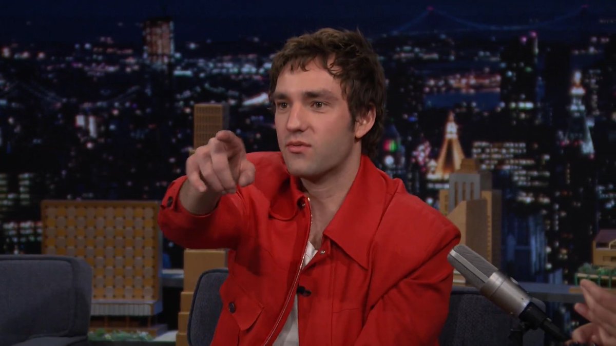 “It was like a Pokémon arena!” -Jackson White on his character Stephen DeMarco exposing everyone’s secrets in the series finale of Tell Me Lies on Hulu 😭 #tellmelies #FallonTonight