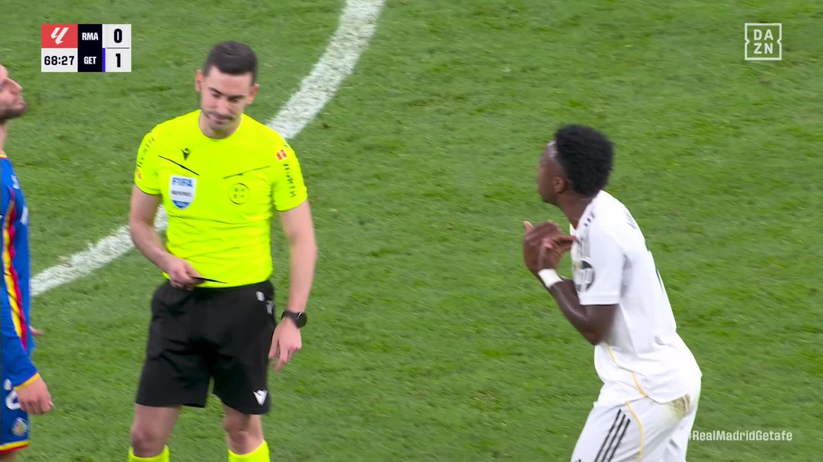 La reclamación de Vinicius al árbitro #LALIGAenDAZN ⚽️