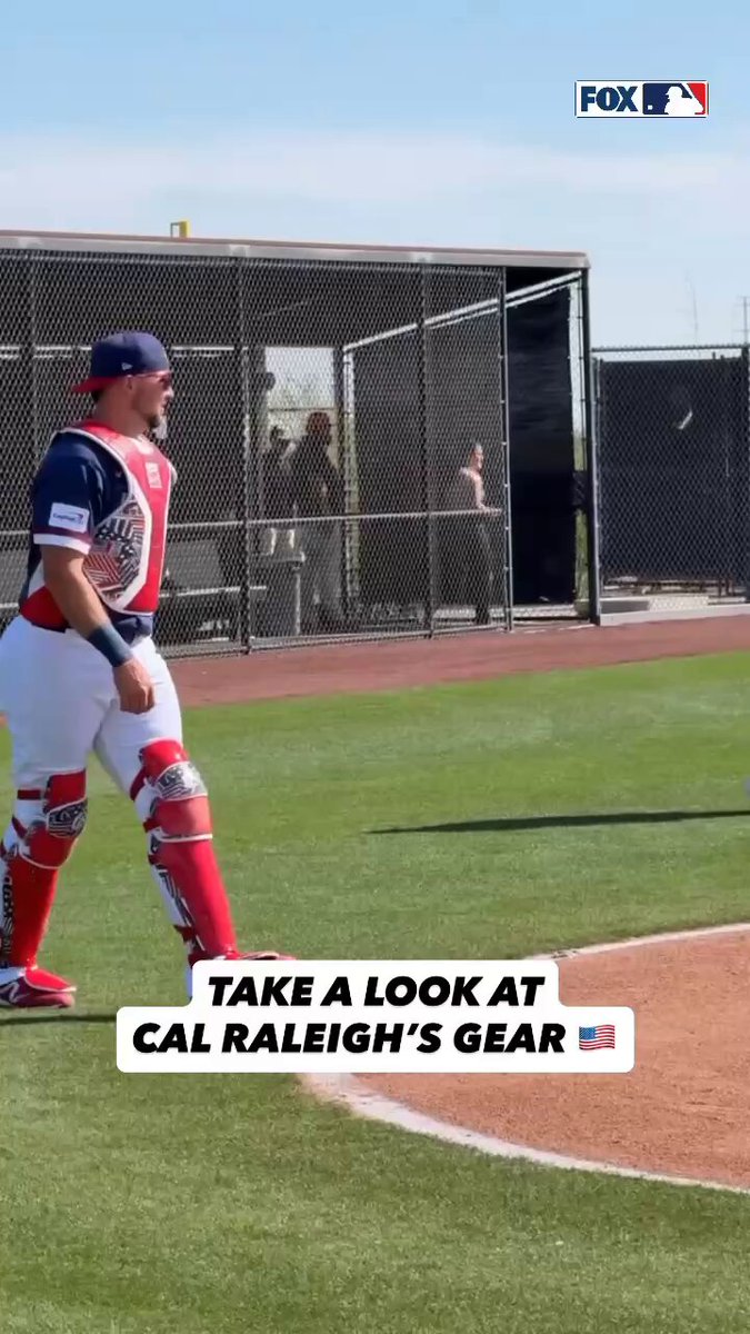 Cal Raleigh is getting ready for the World Baseball Classic 💪
