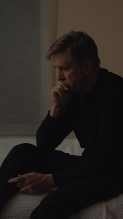 NBA coach Steve Kerr shares how he got involved as Executive Producer for the Oscar-nominated Documentary Short Film, All the Empty Rooms. Now playing on Netflix.