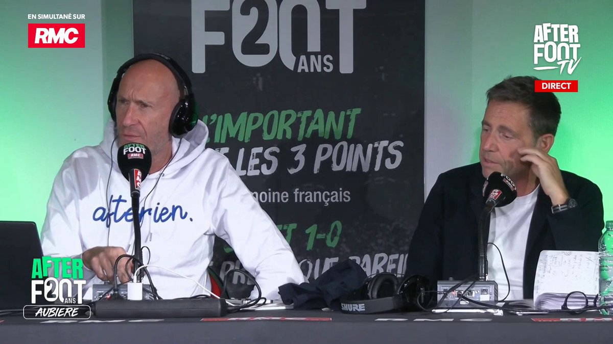 L'avis de Daniel Riolo sur le report de PSG-Nantes, pour permettre aux Parisiens de mieux préparer leur 8e de finale de Ligue des champions face à Chelsea. 🎙️ "Nantes se met une balle dans le pied pour rendre service à quelqu'un d'autre. C'est uniquement de la soumission"