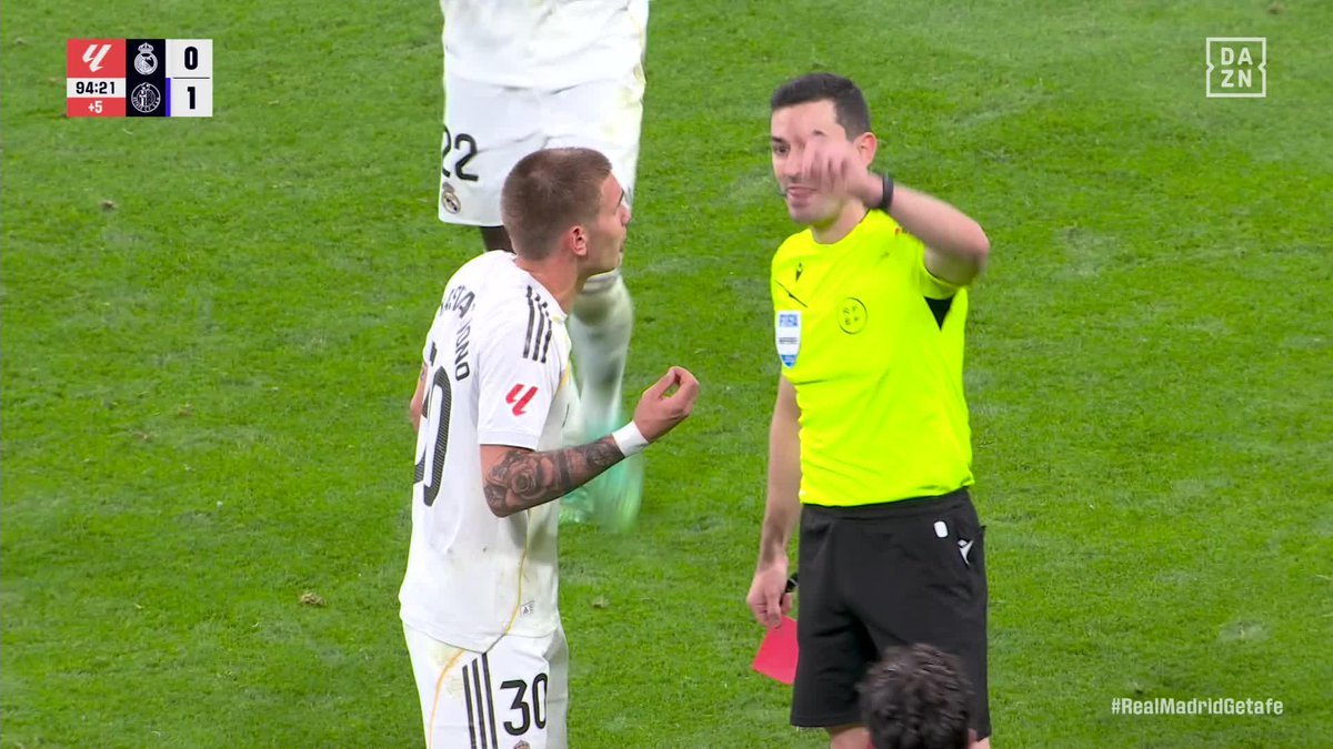 ¡Expulsado Franco Mastantuono! 🟥 #LALIGAenDAZN ⚽