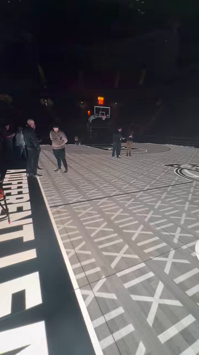 Big! 12! Glass! Court! KCTV5 News