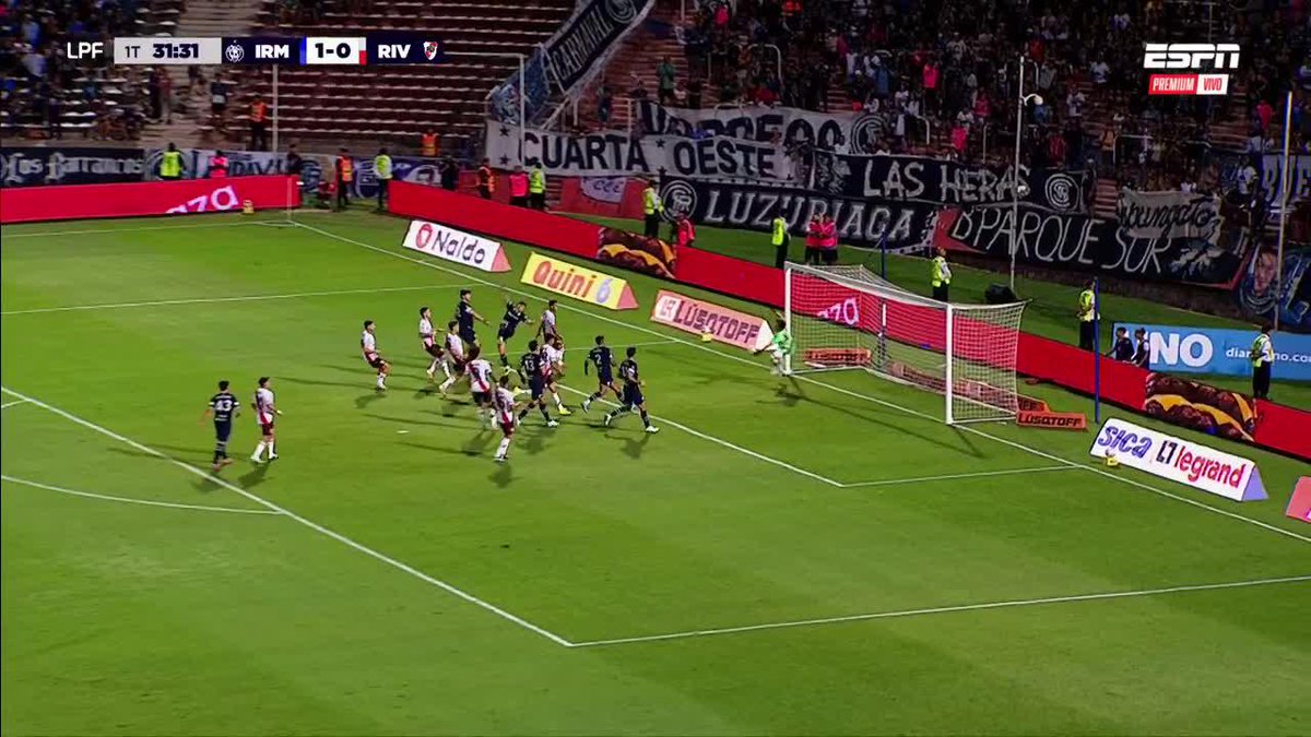 SANTIAGO BELTRAN ACABA DE HACER LA MEJOR ATAJADA EN LA HISTORIA DE RIVER