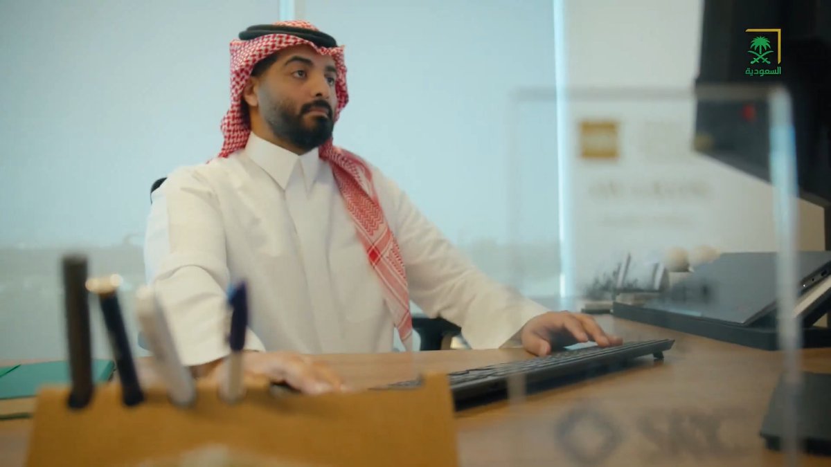 خلف كل قرض سكني مستقر، منظومة مالية تشتغل بصمت عشان تحمي السوق وتدعم المواطن وتساهم في رفع نسبة تملك المنازل حلقتنا في طويق عن الشركة السعودية لإعادة التمويل العقاري وشفنا الدور المحوري وكيف تساهم في استقرار القطاع العقاري وتمكين الأسر وبناء سوق تمويل أكثر قوة واستدامة ..