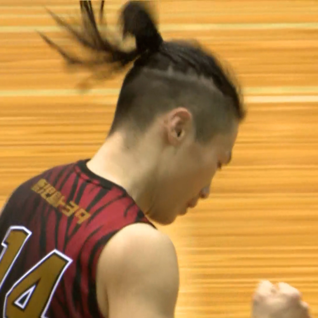 鹿児島が魅せた鮮やか逆転劇✨ 第4Qに大活躍 #飴谷由毅👏 #兒玉貴通 値千金の逆転スリーでボルテージ最高潮🏹 #鹿児島レブナイズ🆚#岩手ビッグブルズ 🏀りそなグループ #Bリーグ🏀 B2第22節|GAME2 見逃し視聴はこちら👇 #バスケットLIVE 配信中📡 B.LEAGUE(Bリーグ) 鹿児島レブナイズ