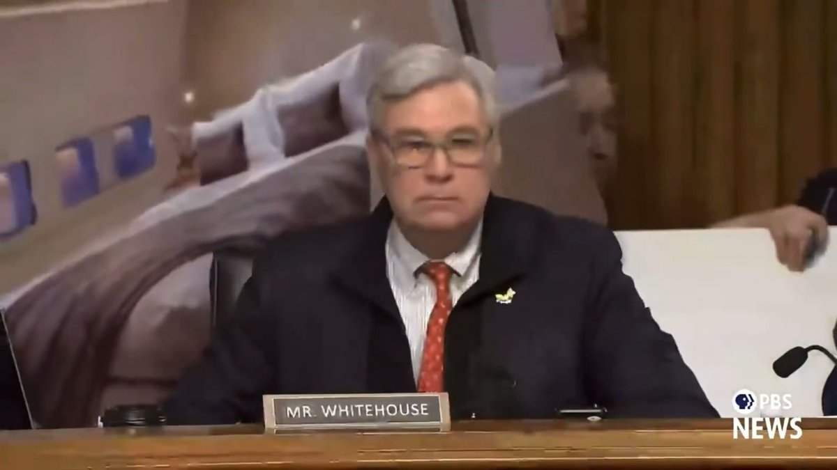 The bedroom on the DHS private jet is nicer than the bedrooms in many working Americans' homes. This is an unnecessary, disgusting misuse of our taxpayer dollars. There is no feasible explanation as to why ANY public official would need this level of luxury.