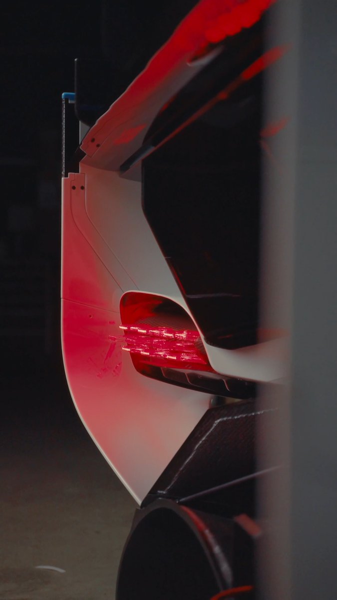 210mph stood still. Discover Valkyrie LM: #AstonMartin #ValkyrieLM #IMPOSSIBLEDRIVEN