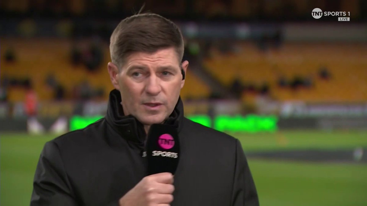 “If this form continues, they will have a difficult decision not to keep him” Steven Gerrard shares his thoughts on whether Michael Carrick should be made permanent manager of Man United 👀 🎙 Lynsey Hipgrave | 📺 TNT Sports &amp; discovery+ UK