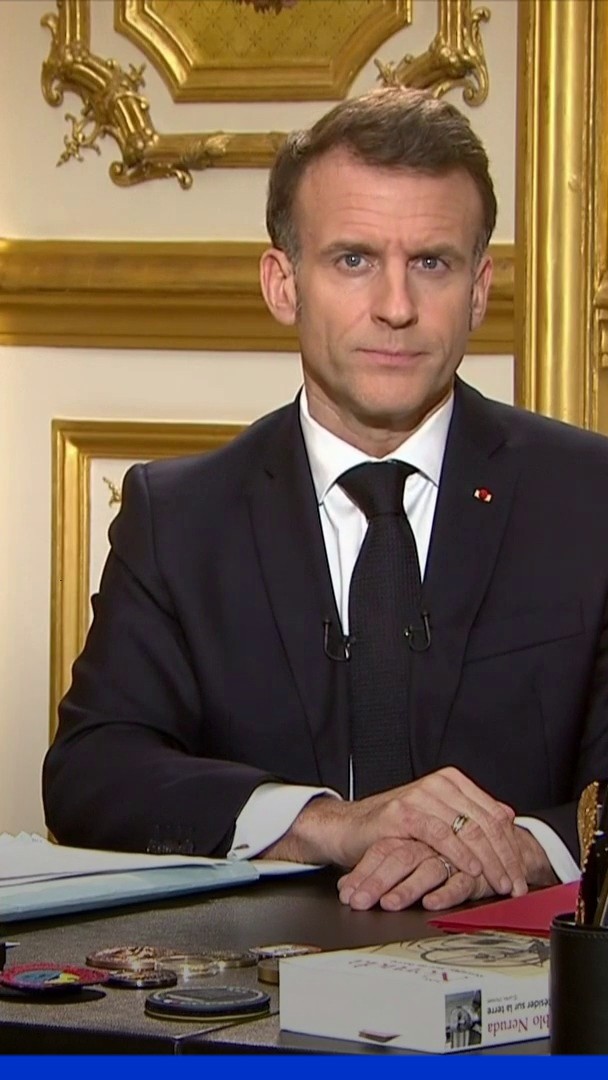 Emmanuel Macron estime que les États-Unis et Israël ont agi "en dehors du droit international" mais "aucun bourreau" ne sera "regretté"
