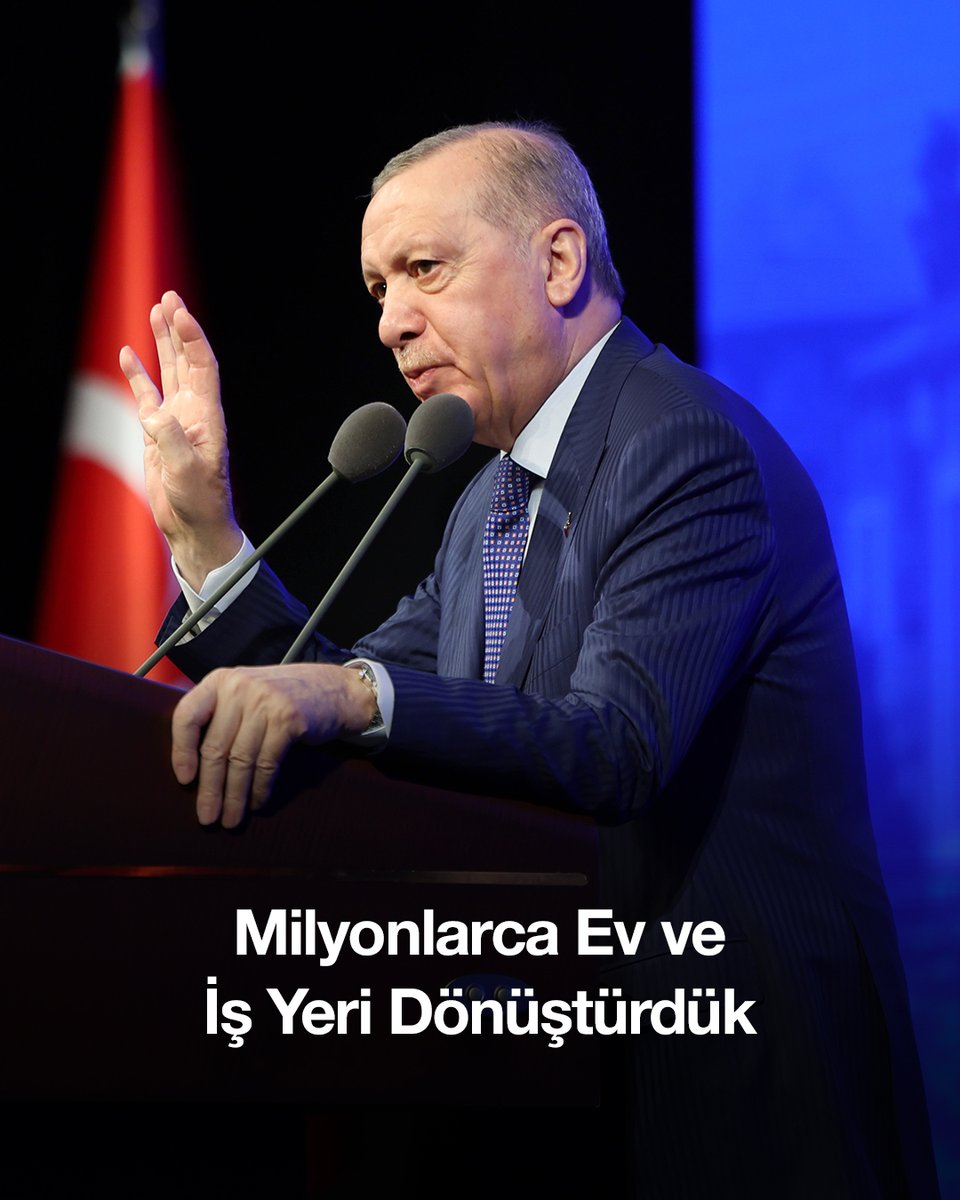 Şehircilikte en büyük başarı hikâyesini deprem bölgemizde yazdık. Milletimize verdiğimiz sözü tutarak 3 yıl içinde tam 455 bin 327 bağımsız bölümü tamamladık.