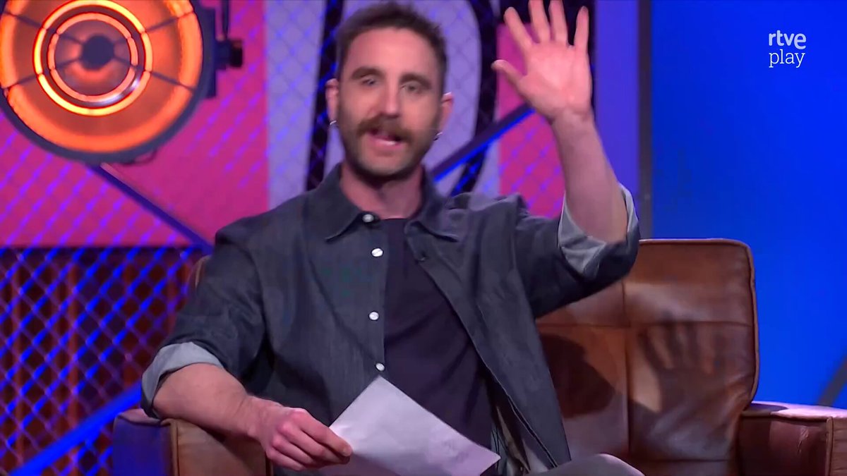 .Dani Rovira ya está ultimando los detalles del próximo programa de 'Al margen de todo'. PROGRAMÓN con Ana Milán, Lolita y Elena Furiase.🙌 No te lo pierdas este JUEVES tras #LaRevuelta en La 1 y en RTVE Play.
